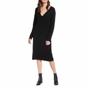 Treasure and Bond Black V Neck Sweater Dress NEW Medium